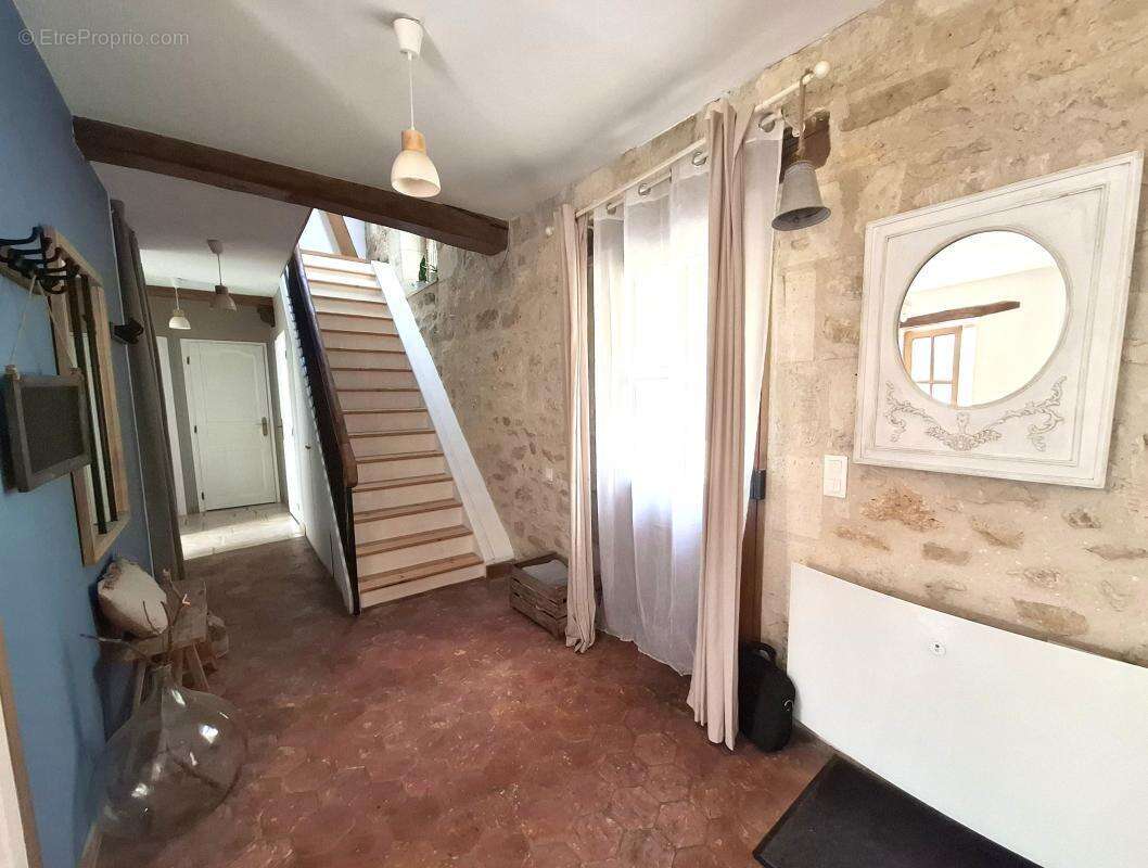 Maison de 144 m² à Hautefontaine - photo 7
