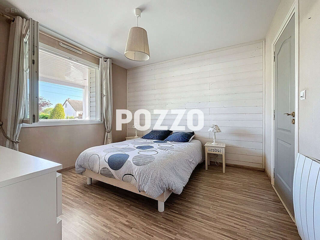 Maison à SAINT-PLANCHERS