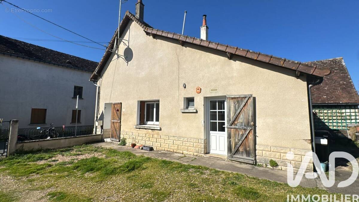 Photo 1 - Maison à BUXEUIL