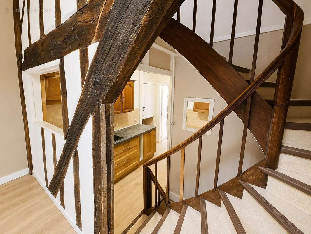 Maison centre brionne a restaurer - photo 8