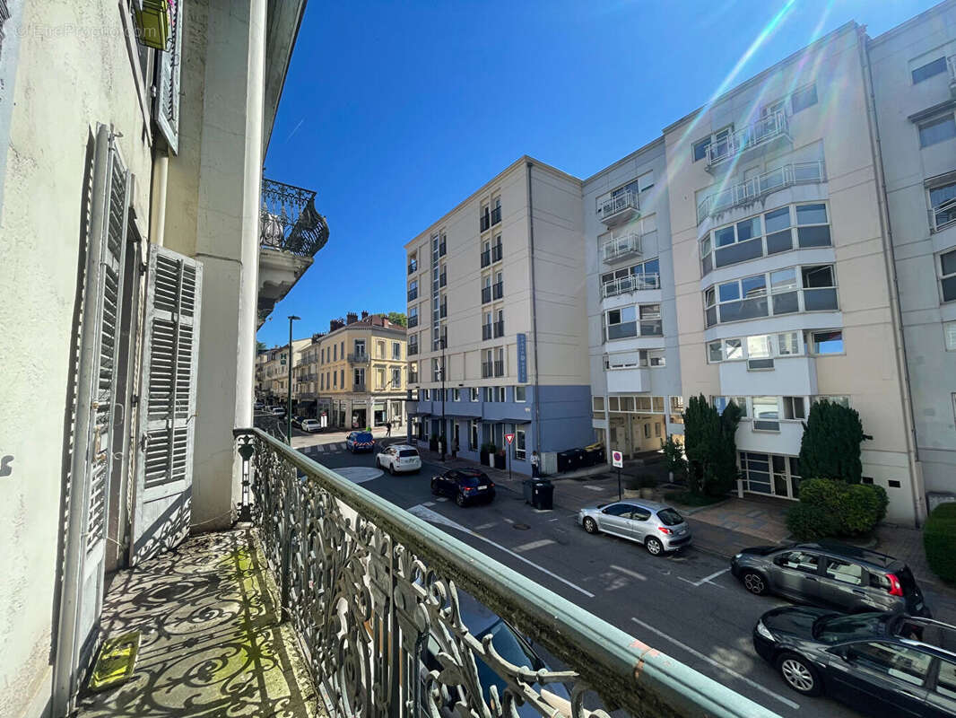Appartement à AIX-LES-BAINS