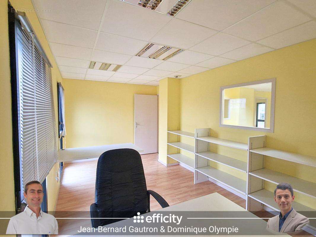 Commerce 297 m² à Tremuson  - photo 10