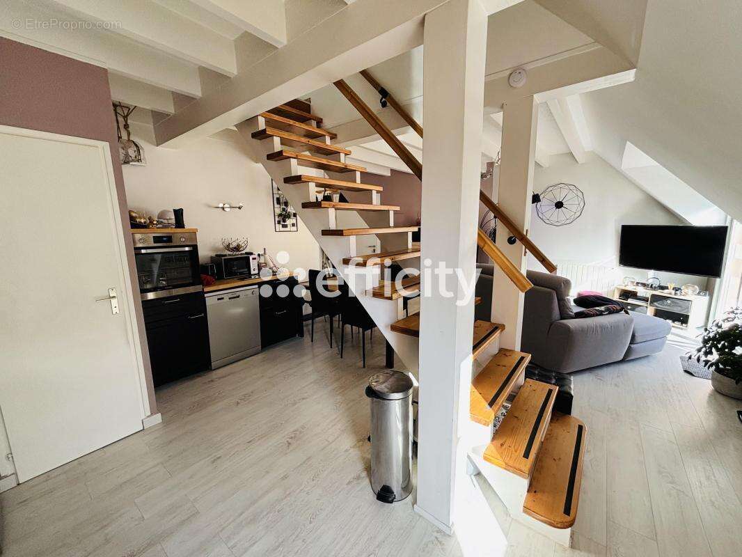 Appartement à CHEVIGNY-SAINT-SAUVEUR