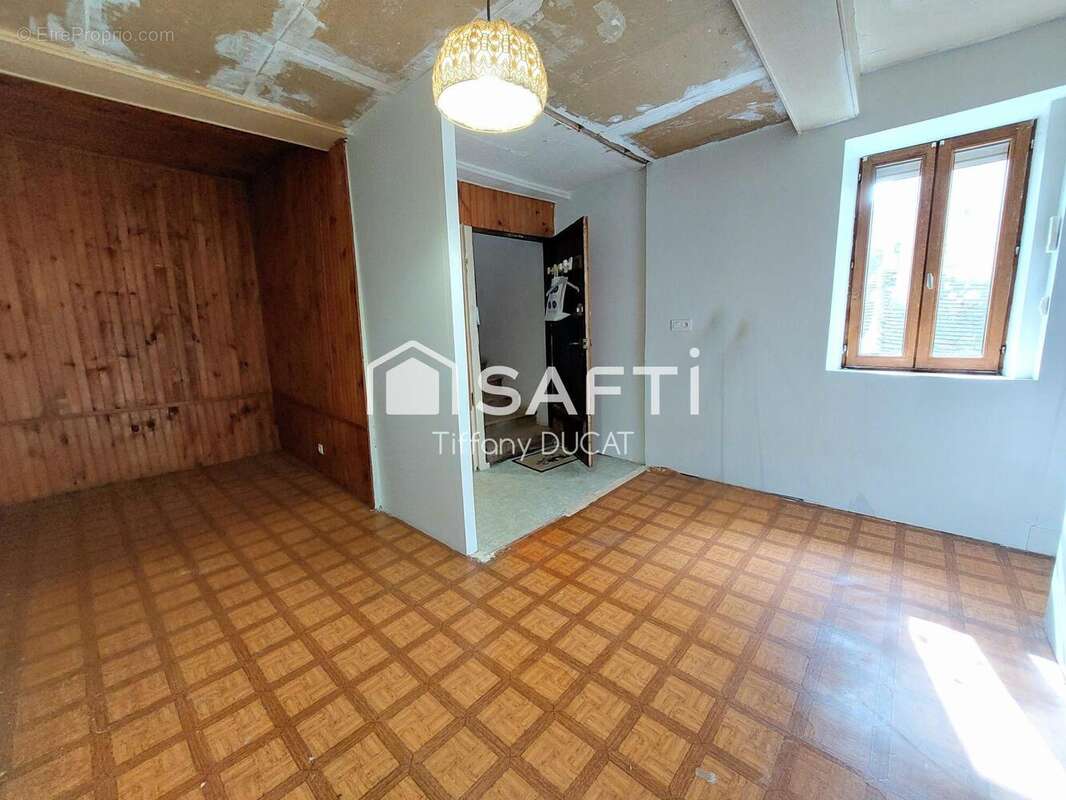 Photo 9 - Maison à TONNERRE