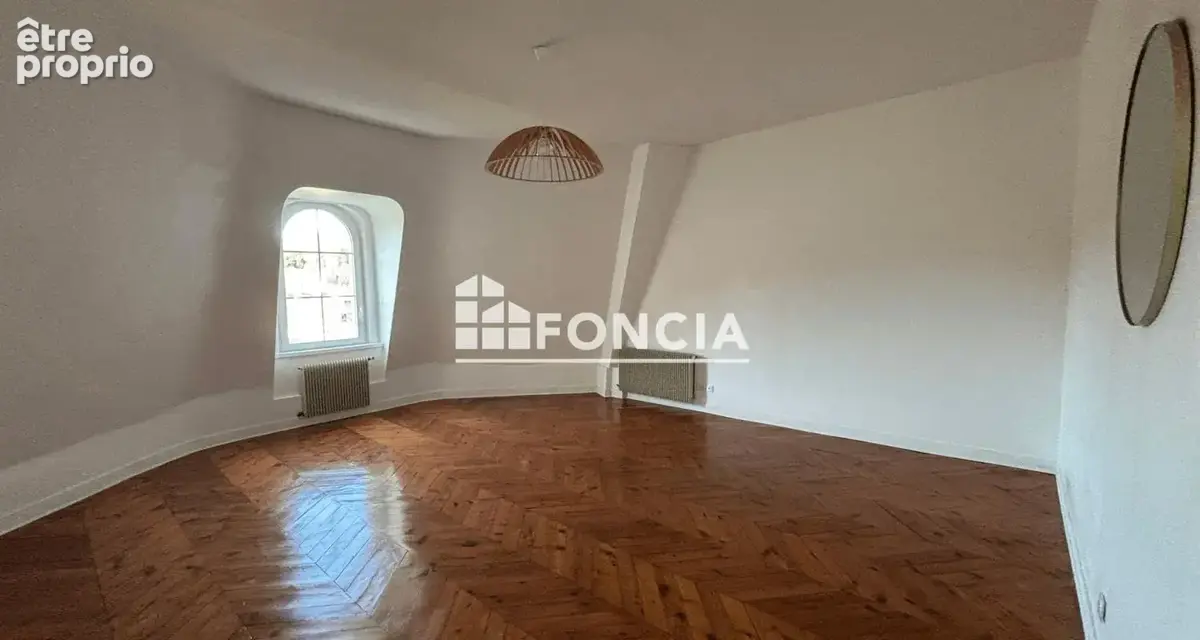 Grand t2 de 58 m2 avec ascenseur, proche centre-ville des andelys - photo 2