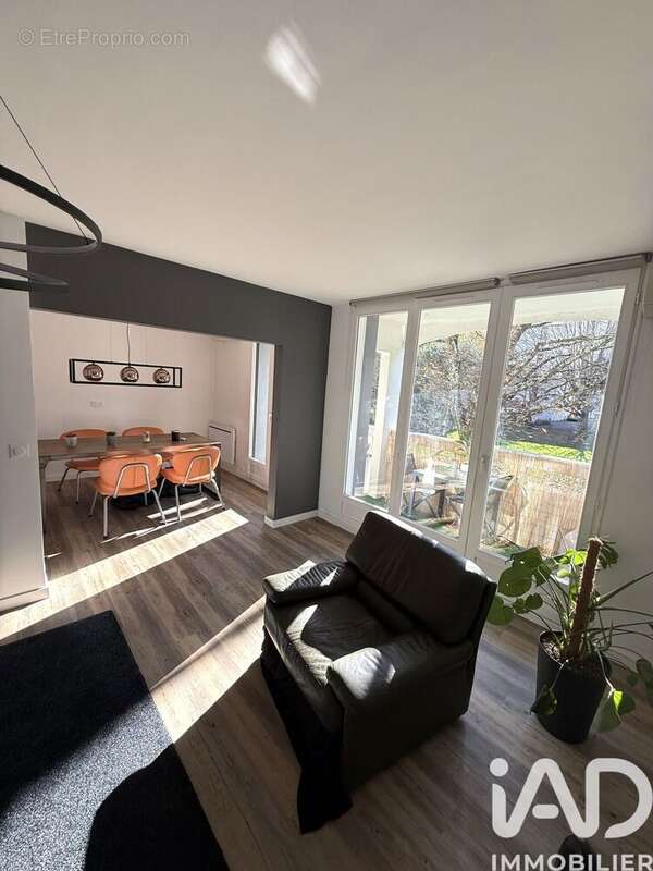 Photo 3 - Appartement à LONS