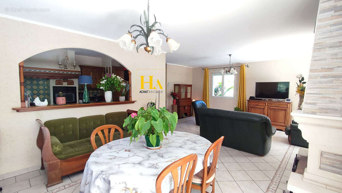 Maison à BOURG-LES-VALENCE