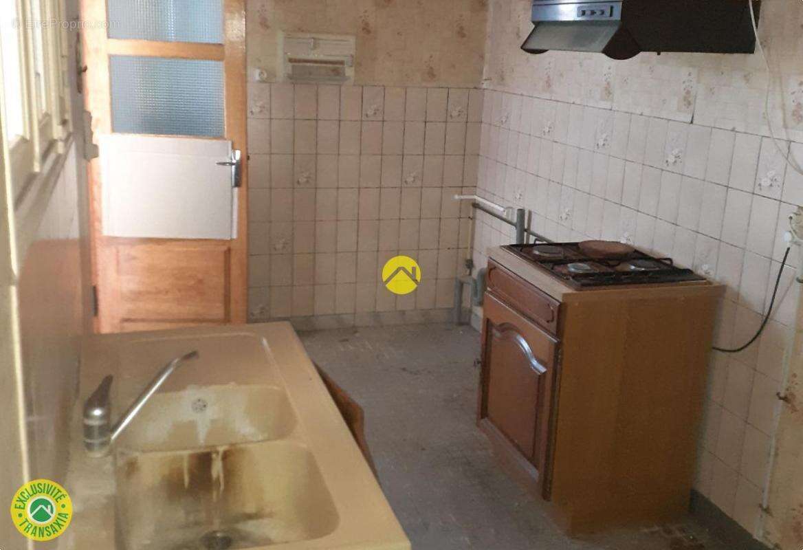 Maison à JOUET-SUR-L&#039;AUBOIS