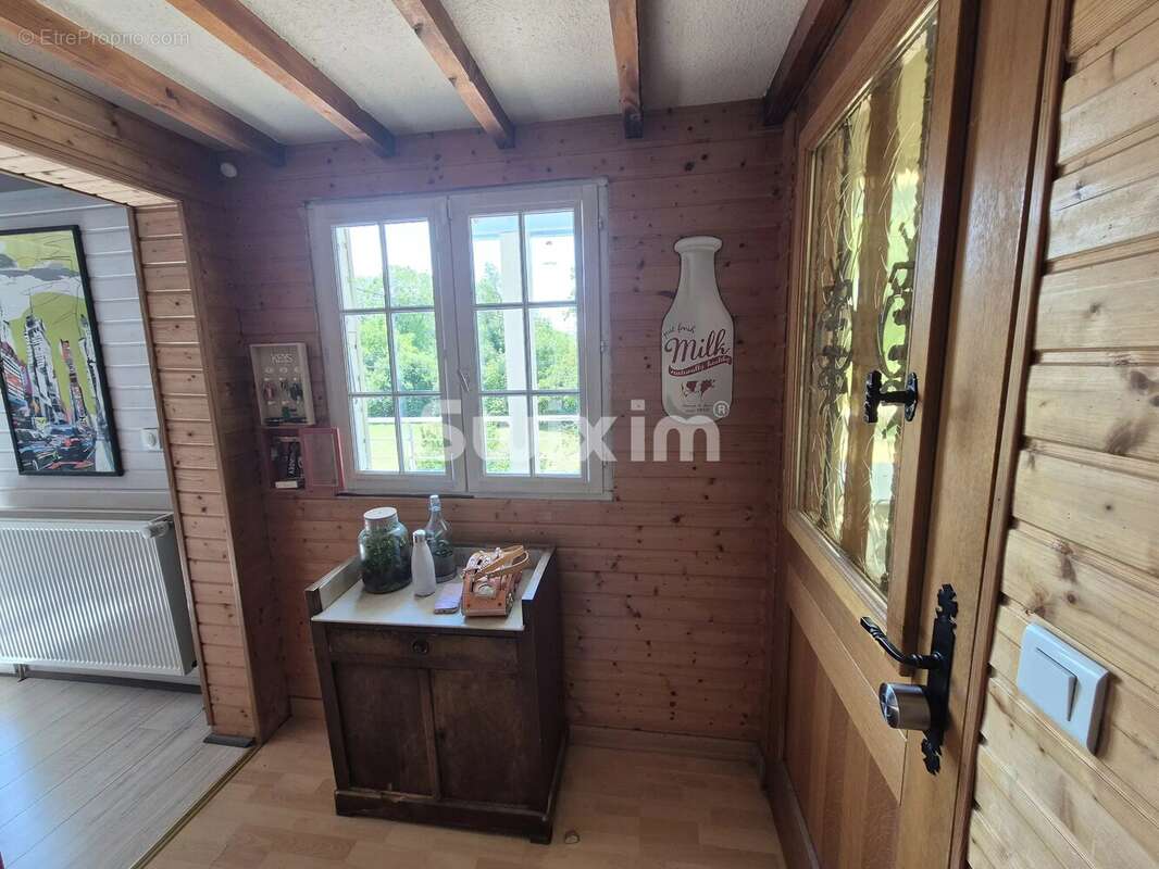 Maison à ROCHEFORT-SUR-NENON