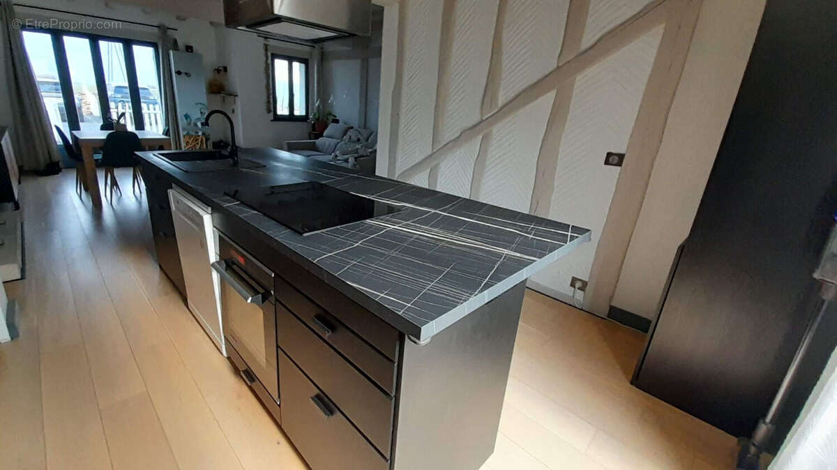Appartement à BULLION
