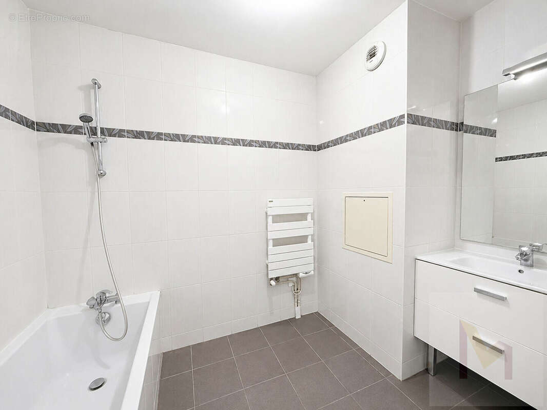 Appartement à NEUILLY-PLAISANCE