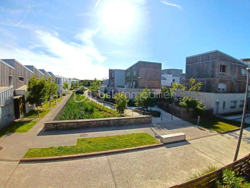 Appartement à BUSSY-SAINT-GEORGES