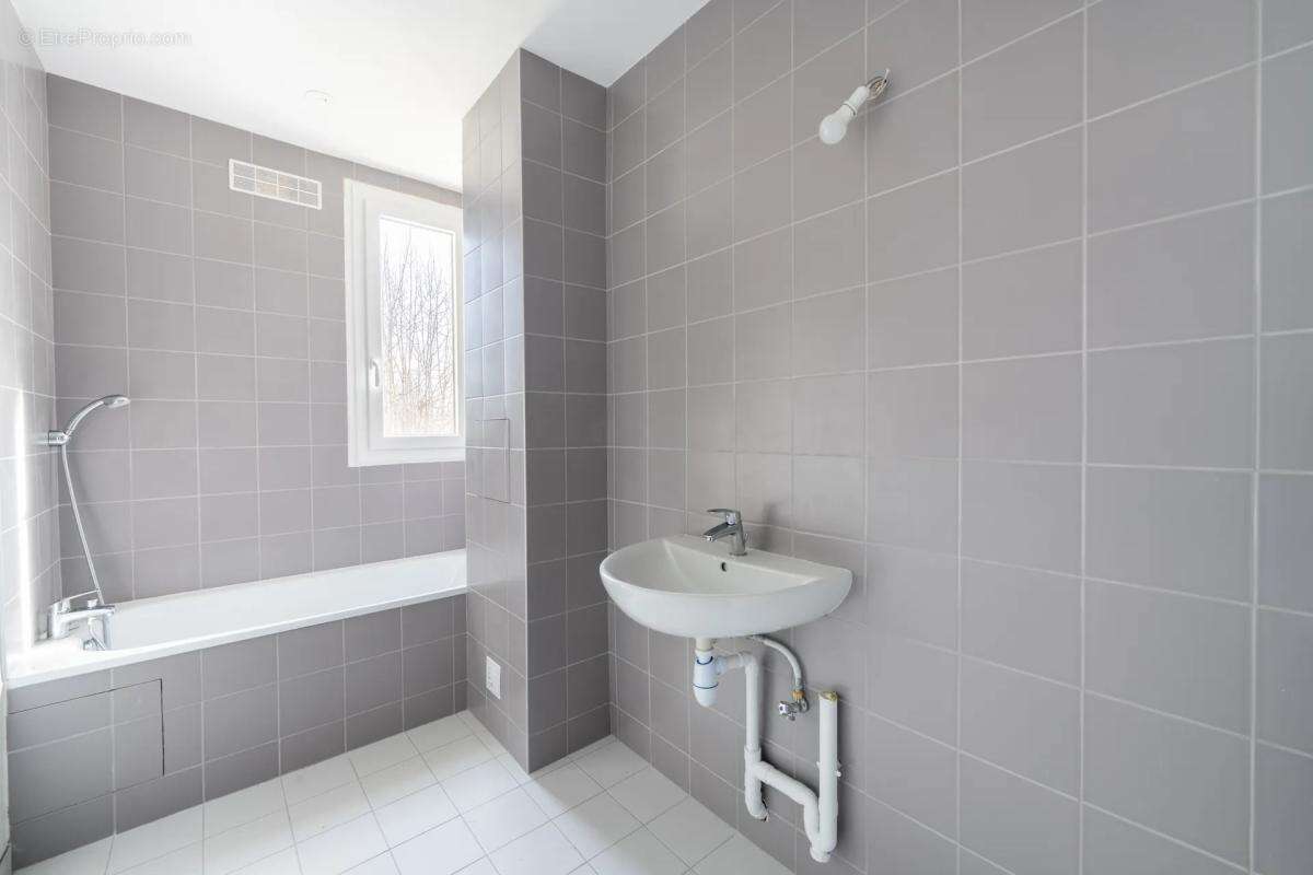 Appartement à NEUILLY-SUR-MARNE