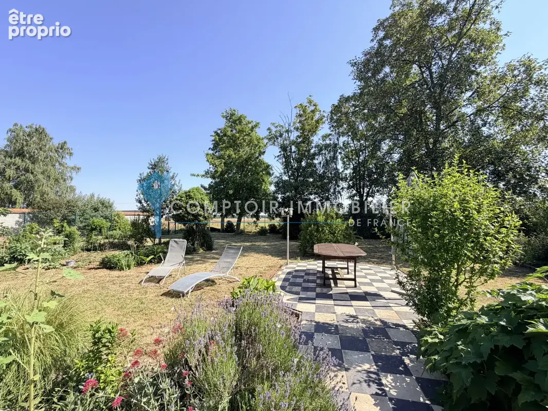 Propriété en pierre rénovée   Charme, confort et tranquillité - photo 16
