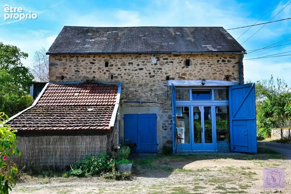 À vendre à Dun-sur-Grandry : Maison de charme avec atelier - photo 4
