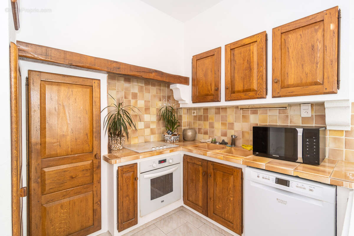 Appartement à LA COLLE-SUR-LOUP