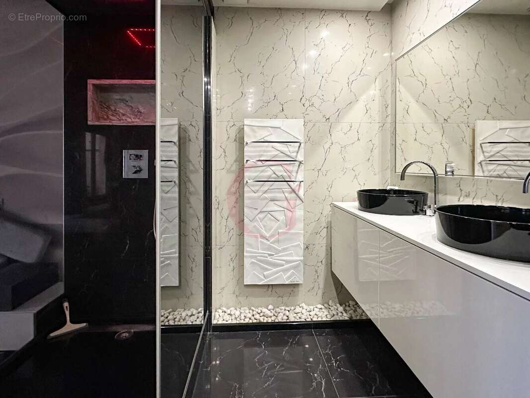 Appartement à BOURG-LA-REINE