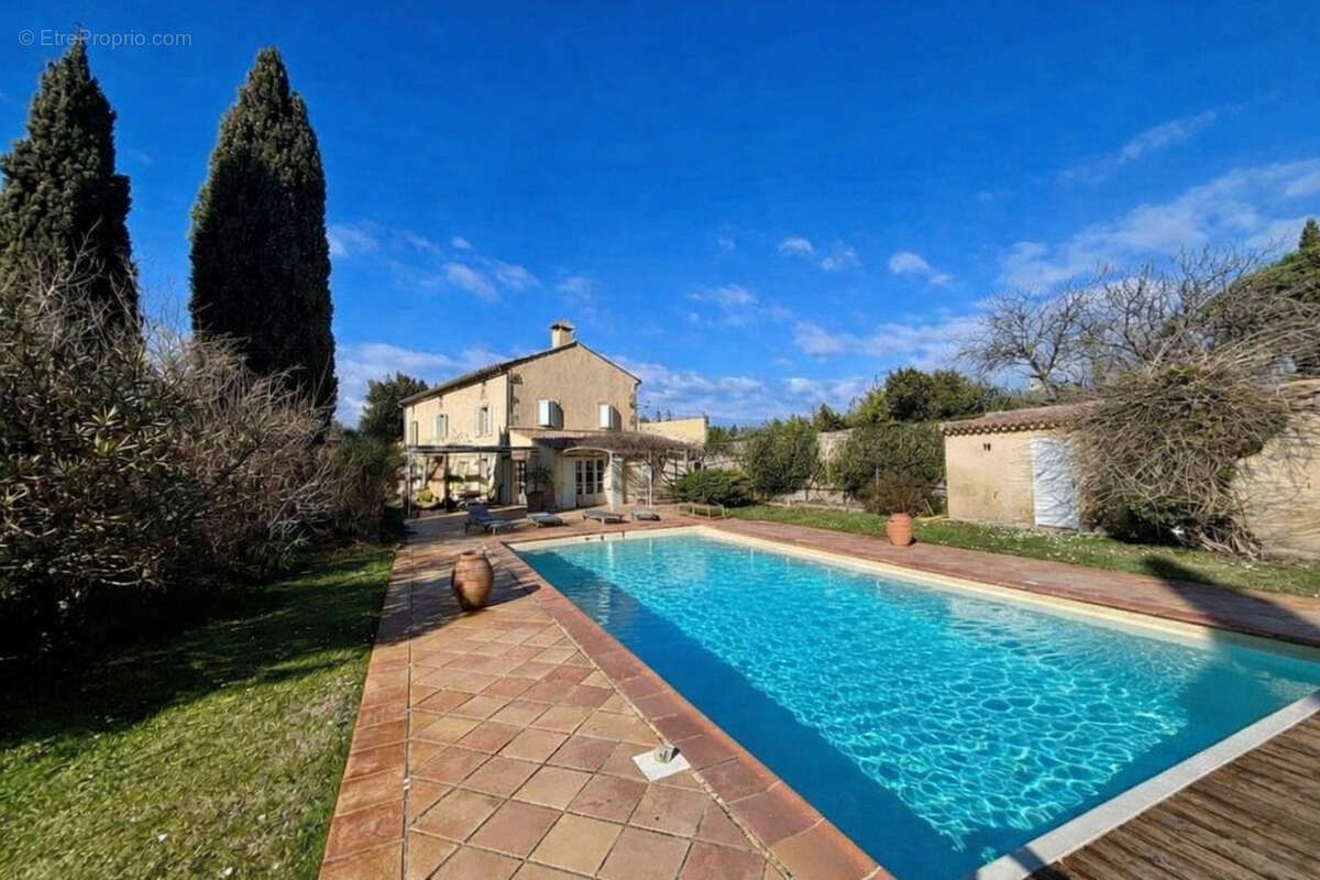 Maison à GRIGNAN