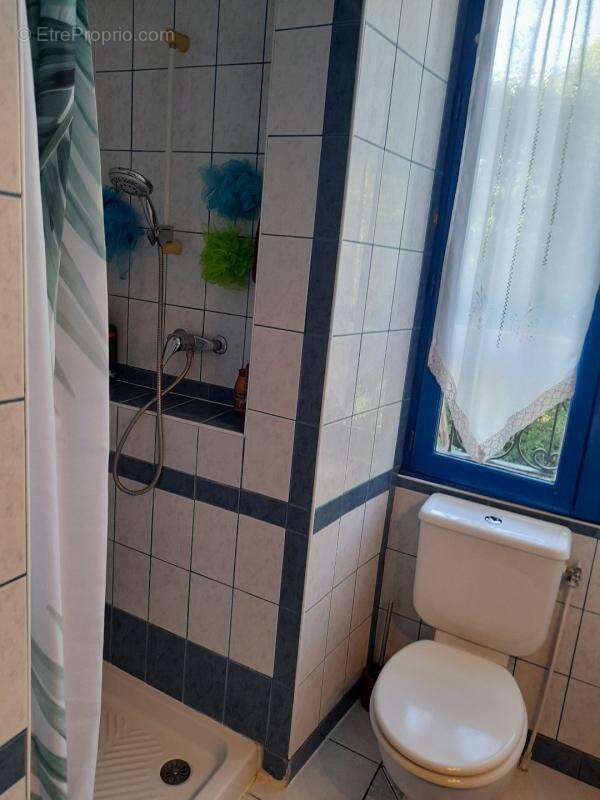 Maison à MONTGIVRAY