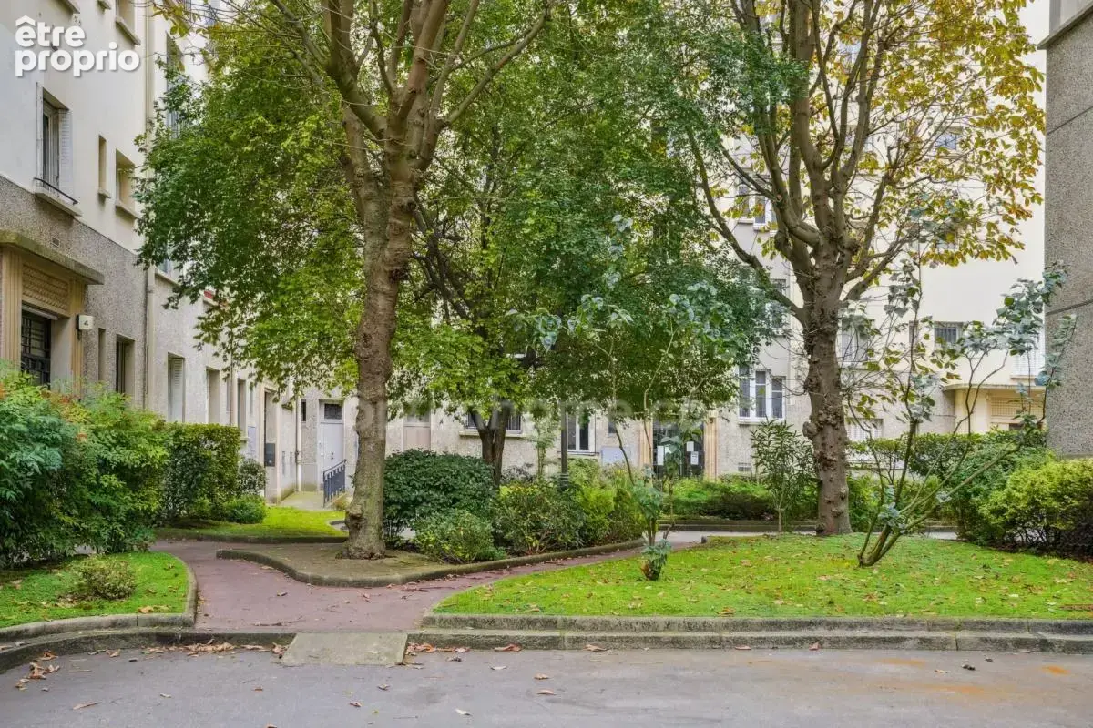 Appartement à PARIS-14E