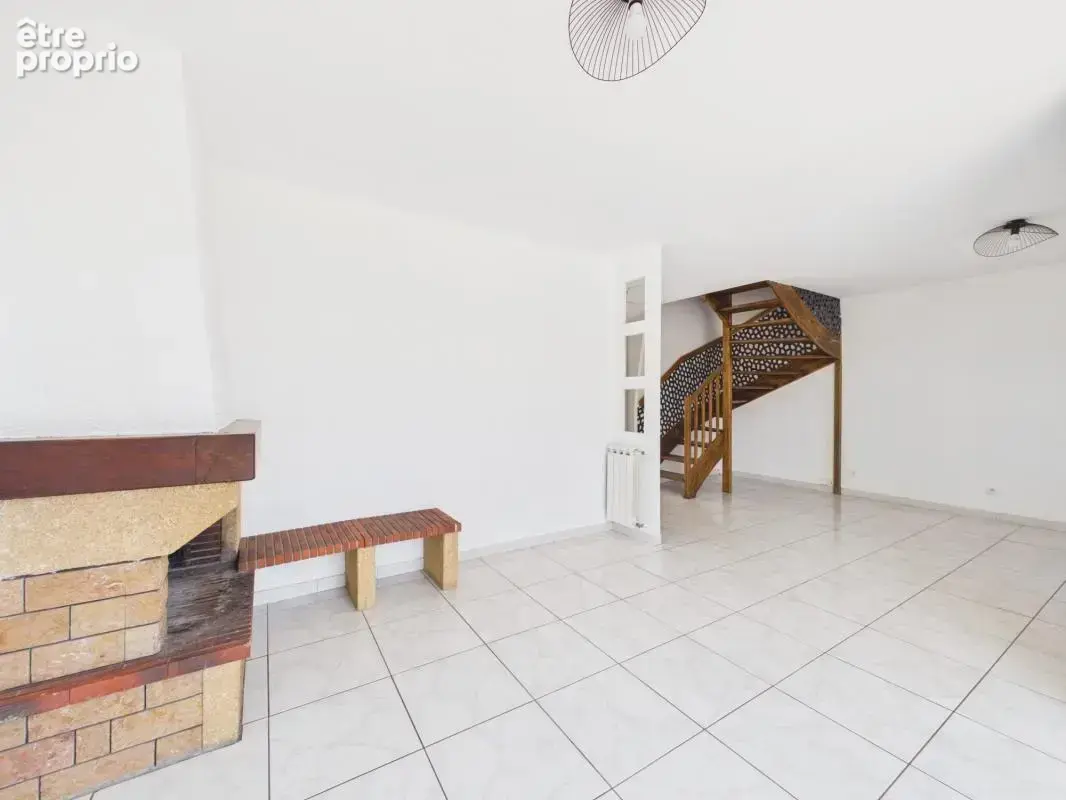 A vendre villa les hauts de mezzavia - photo 13