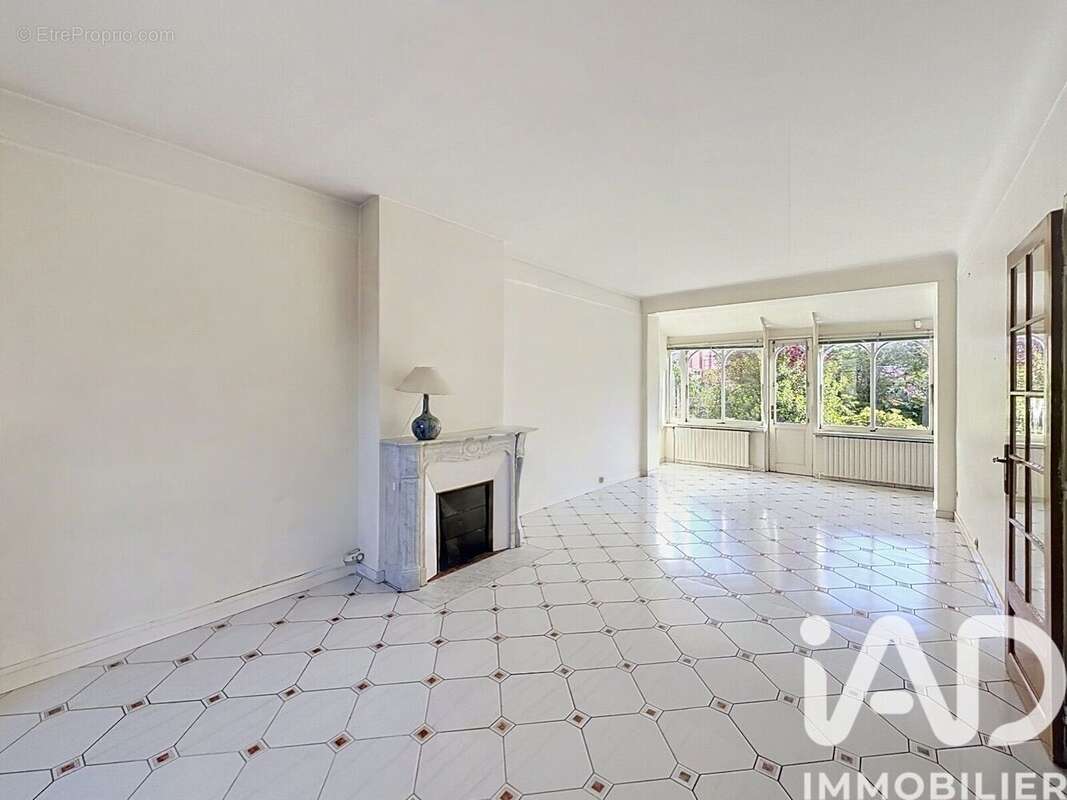 Photo 3 - Maison à PIERREFITTE-SUR-SEINE