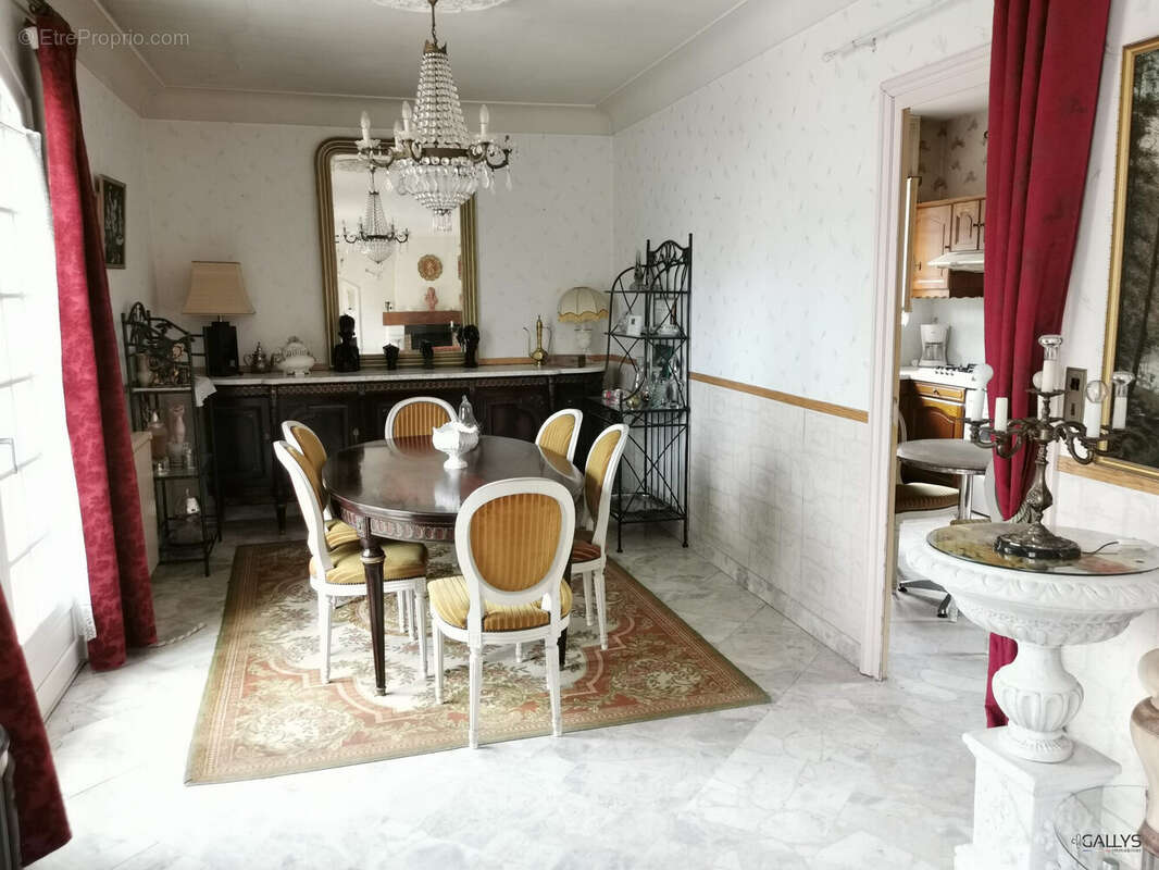 Maison à SAINT-GEORGES-DE-DIDONNE