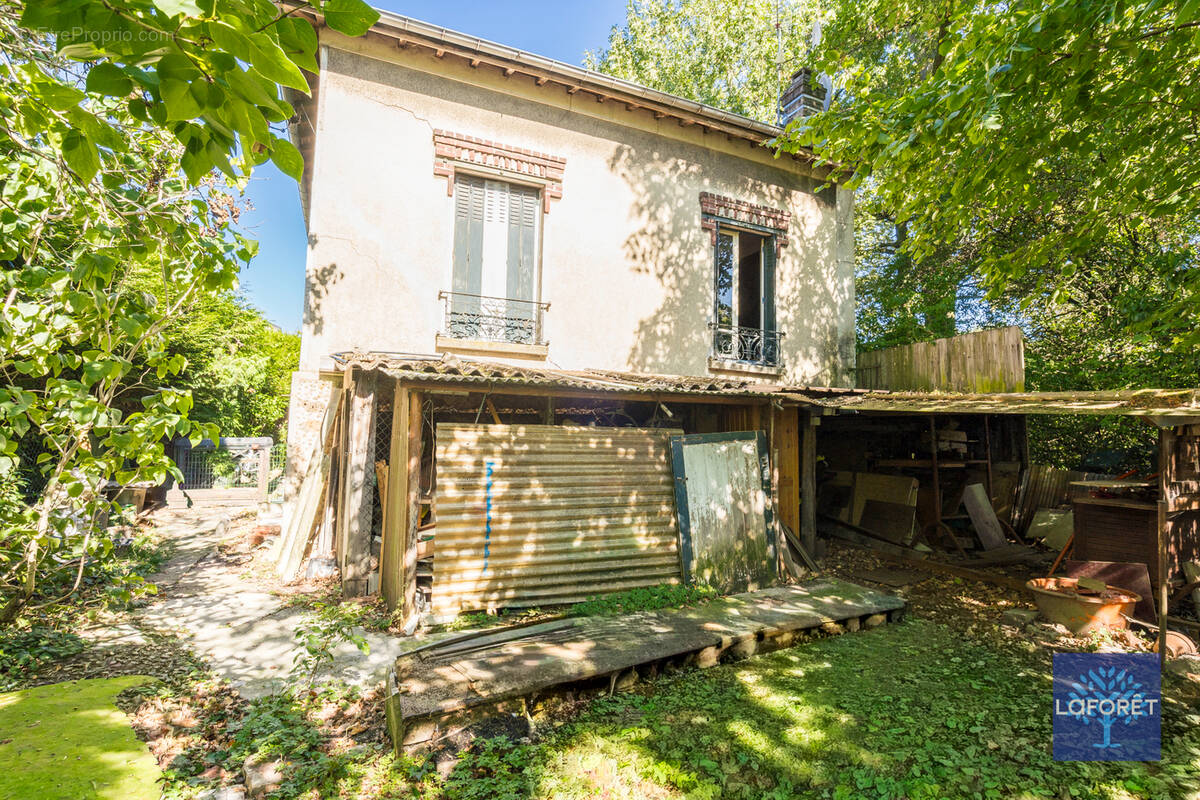 Maison à LES PAVILLONS-SOUS-BOIS