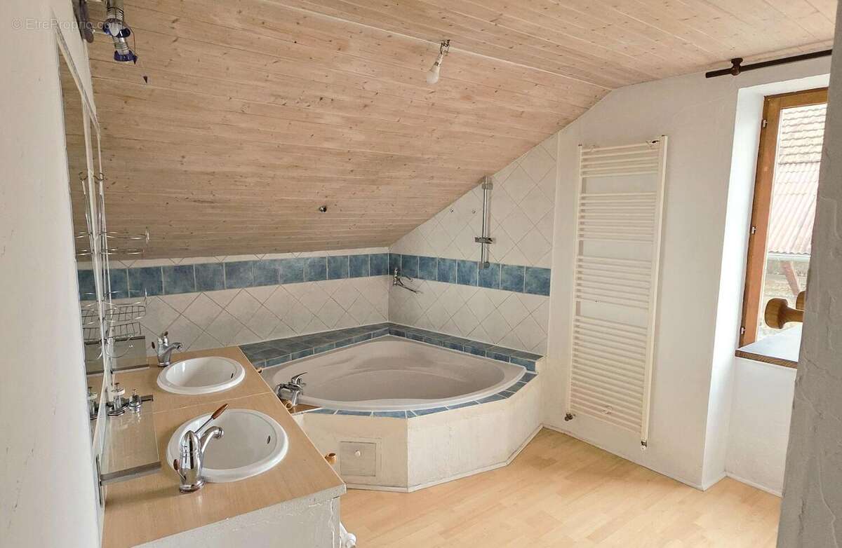 Photo 7 - Maison à SAINT-MARTIN-DE-BAVEL