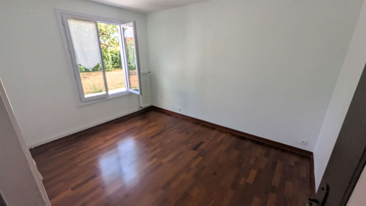 Magné plain pied 2 ch garage preau - photo 5