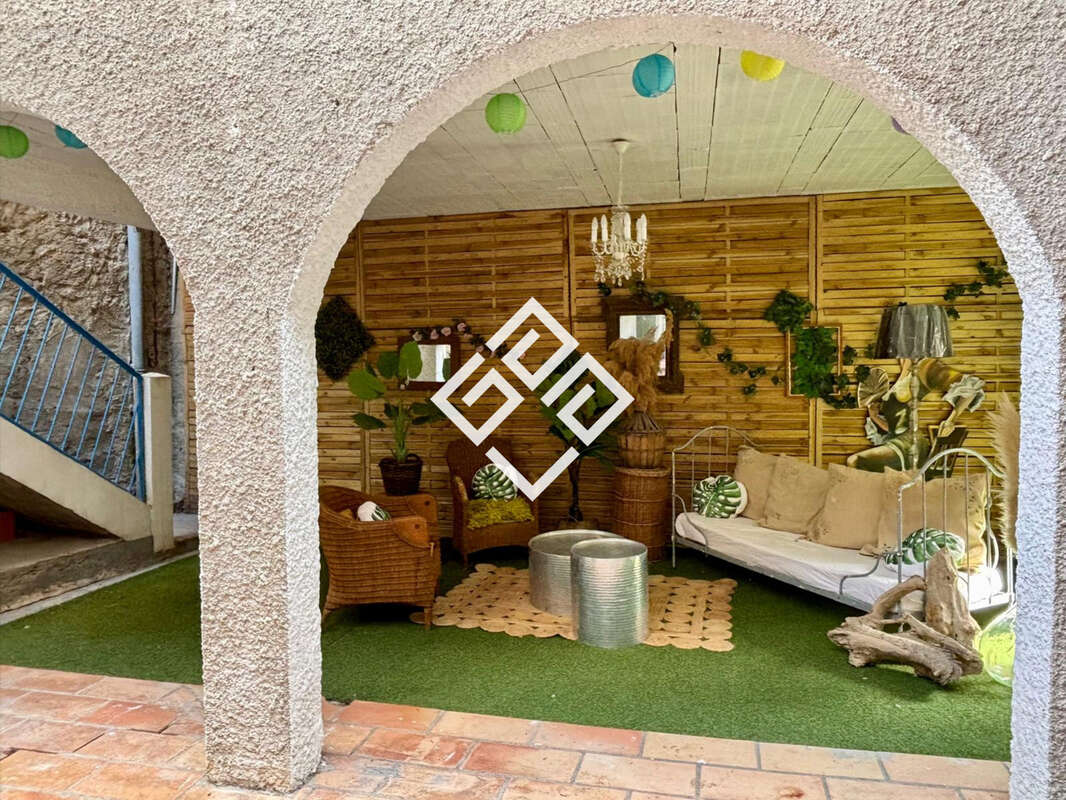 Maison à DURBAN-CORBIERES