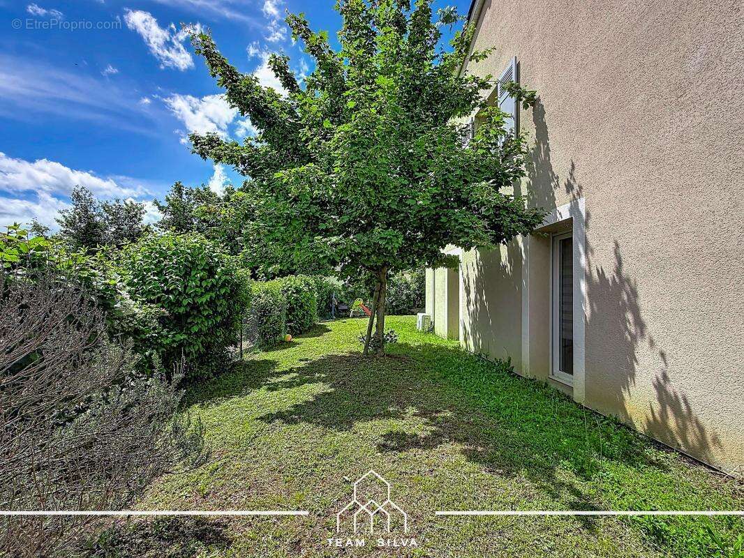 Maison 90 m² à Ternay  - photo 18