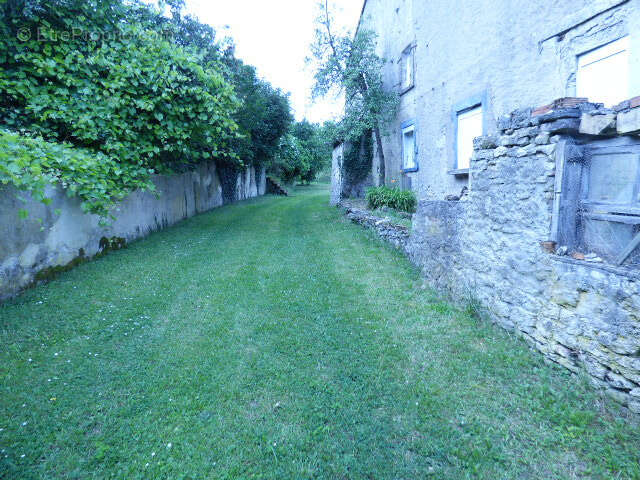 Maison à HARBOUEY
