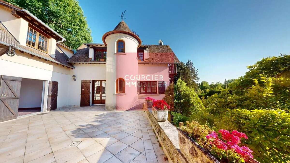 Maison à JOUARS-PONTCHARTRAIN