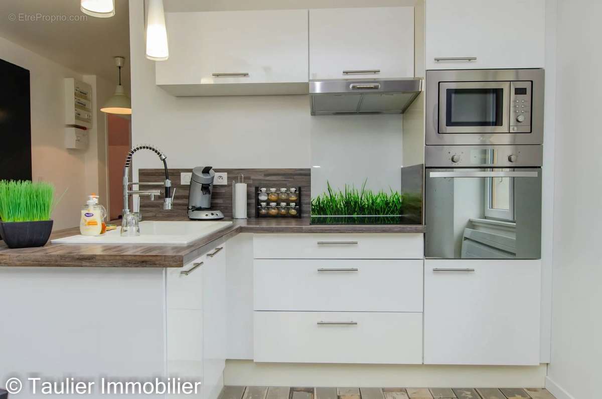 Appartement à RENCUREL