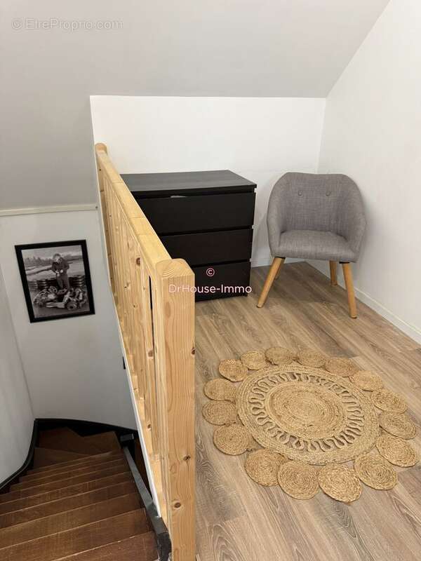 Maison à SAINT-JULIEN-LES-VILLAS