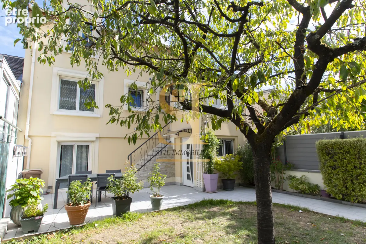 Maison à VIGNEUX-SUR-SEINE
