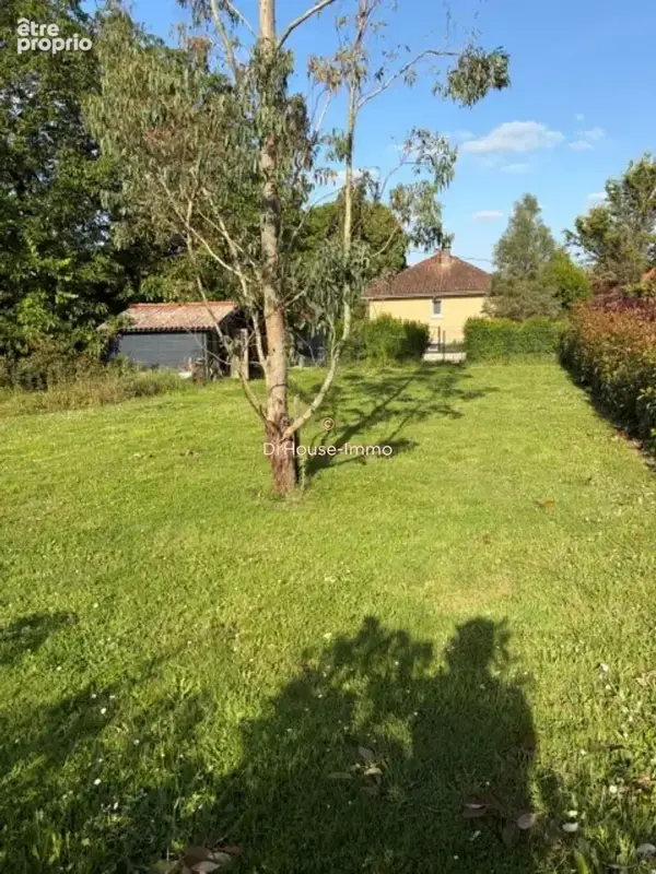 Maison 107 m² à Couhe  - photo 7
