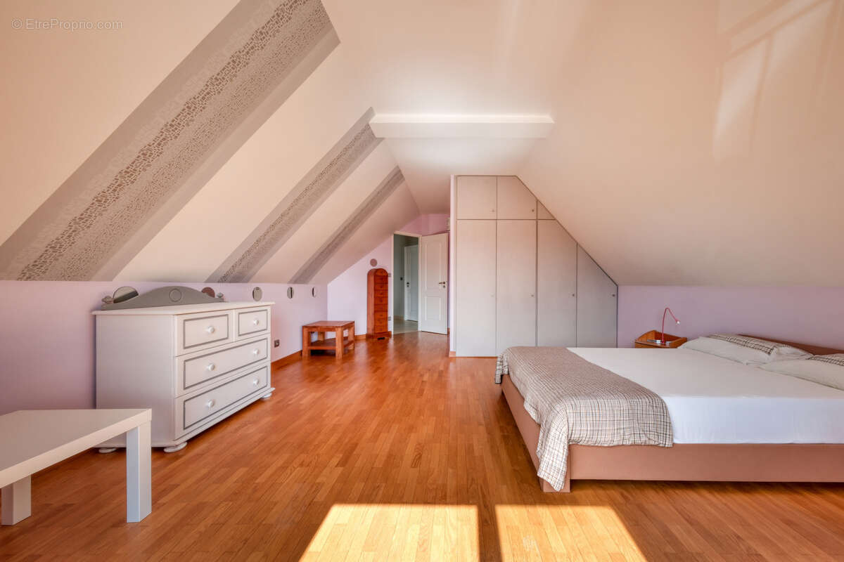 Maison à PECQUEUSE