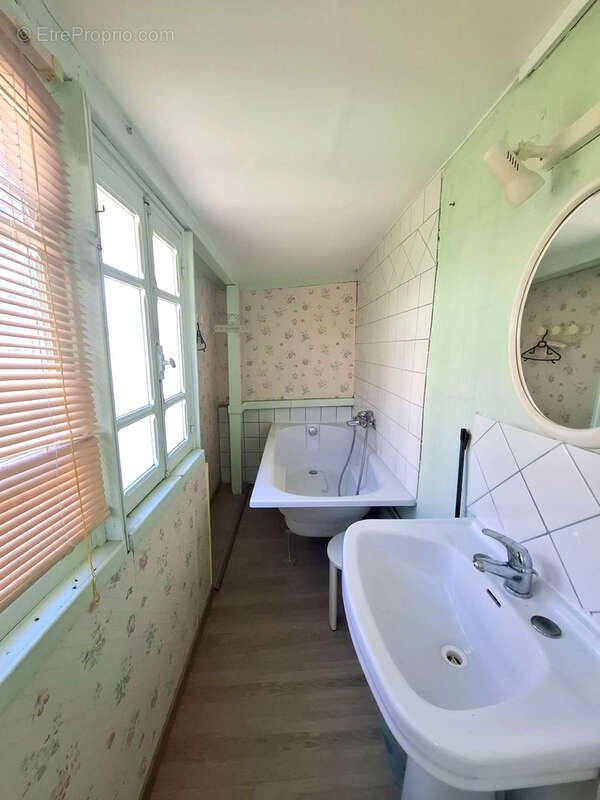 Maison à TARDETS-SORHOLUS