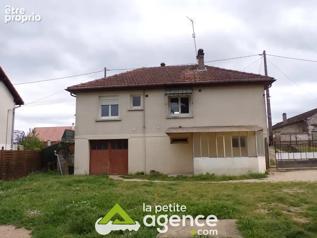 Maison 3 pièces 85 m² à vendre à La Guerche-Sur-L'aubois (18150) - photo 13