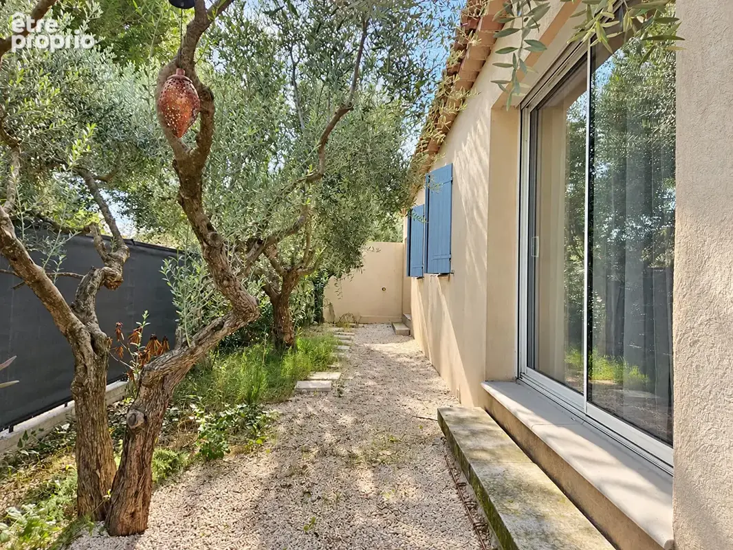 Aix-en-Provence / Maison individuelle de plain-pied avec piscine - photo 3