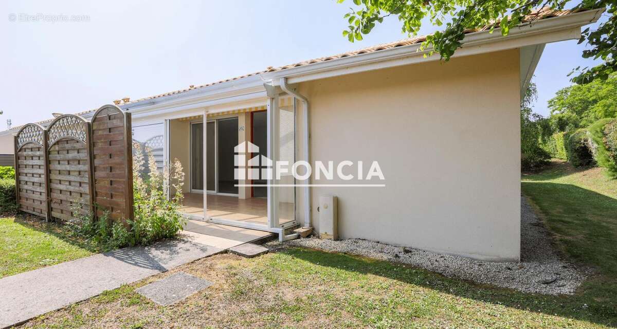 Maison à SALLES-SUR-MER