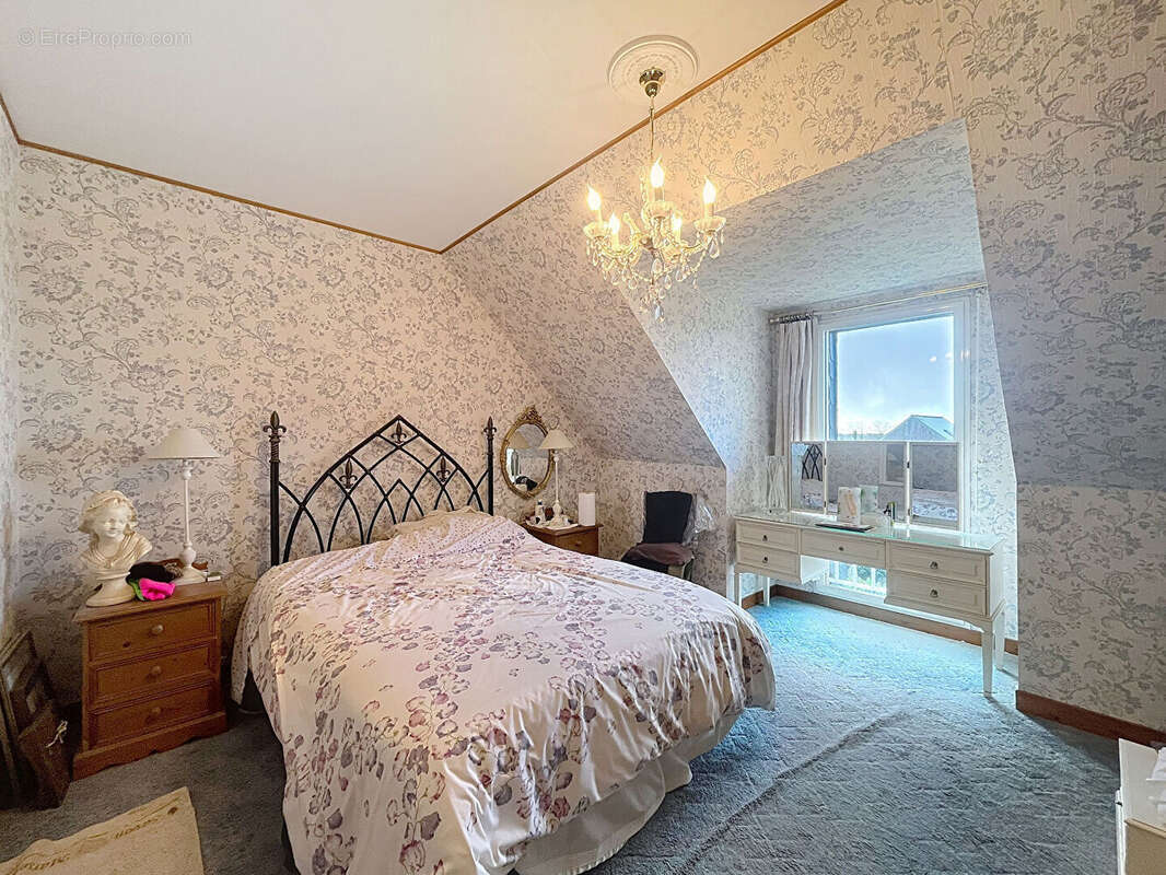 Maison à PLOULEC&#039;H