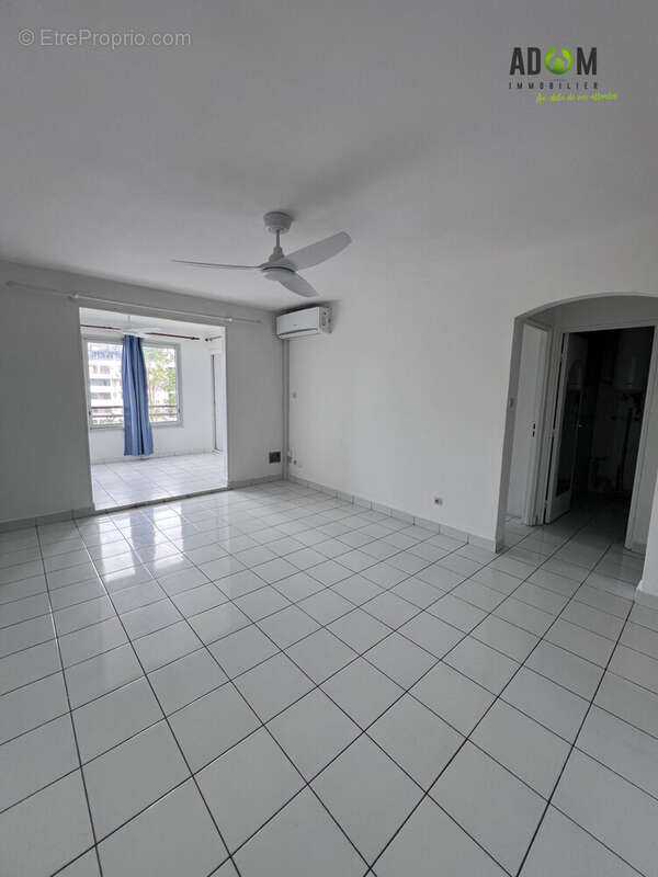 Séjour photo 2 - Appartement à SAINT-DENIS