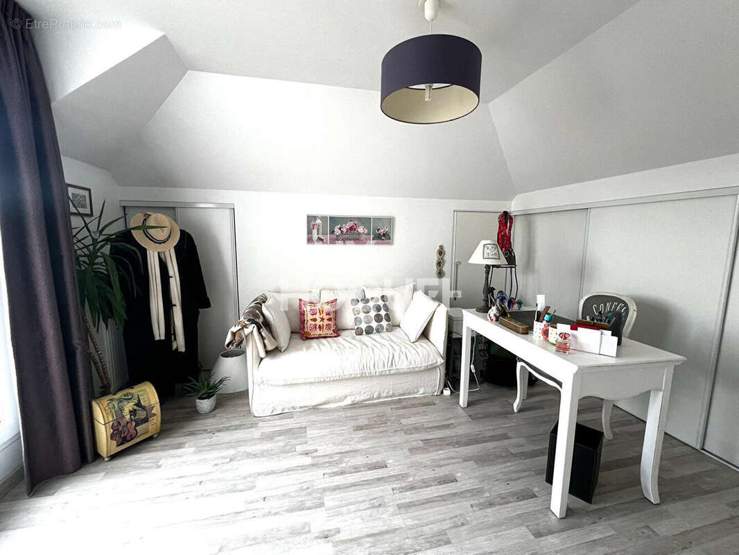 Appartement à OZOIR-LA-FERRIERE