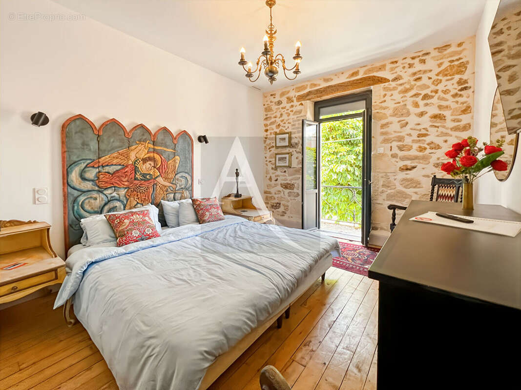 Maison à SAINT-VITE