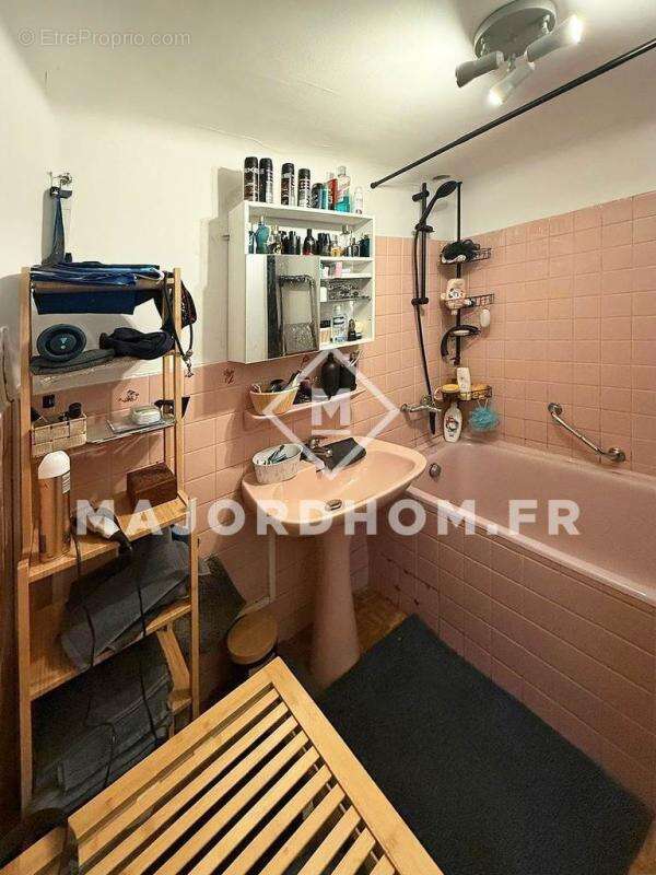 Appartement à MARSEILLE-3E