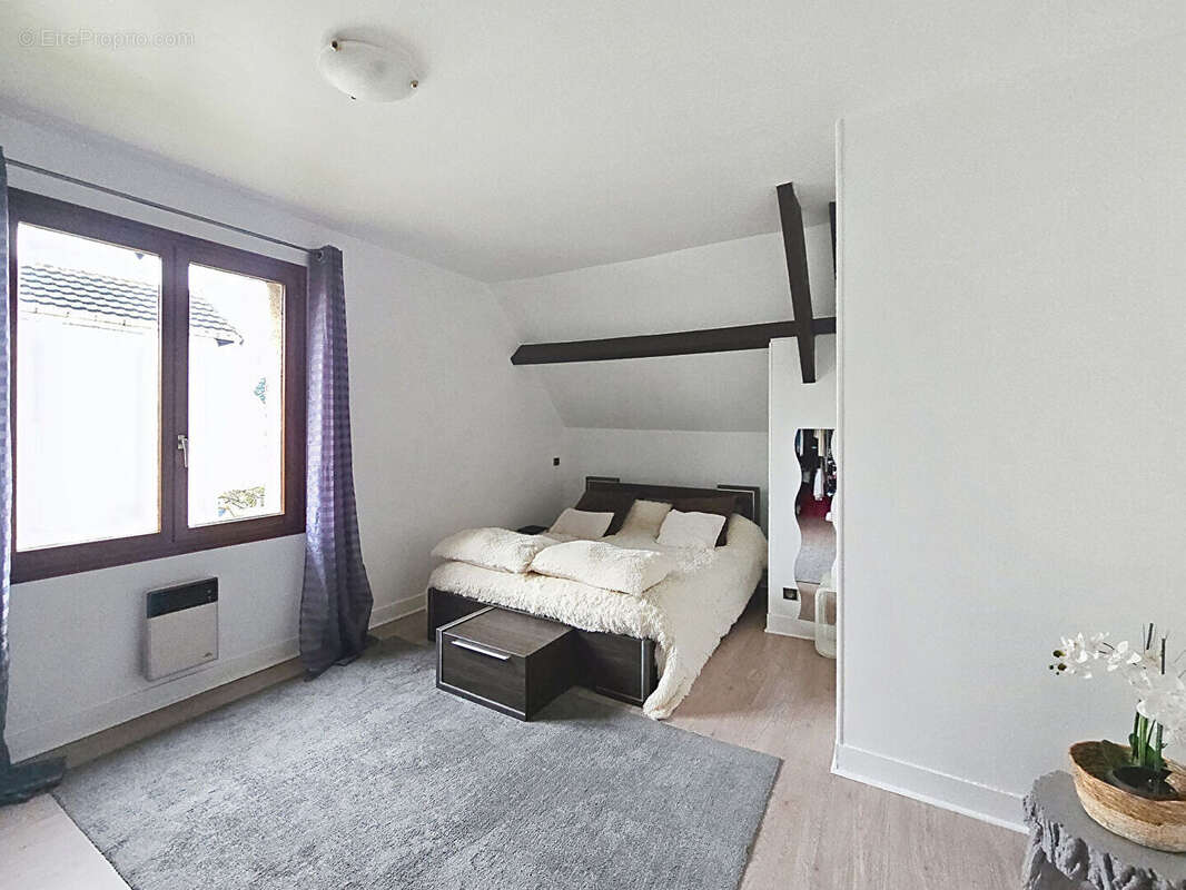 Maison à CHEVILLY-LARUE