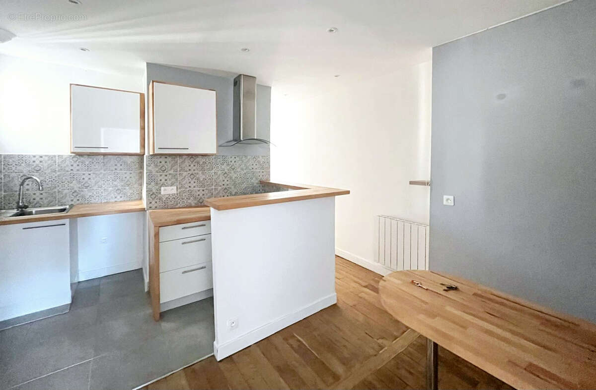 Appartement à PARIS-12E